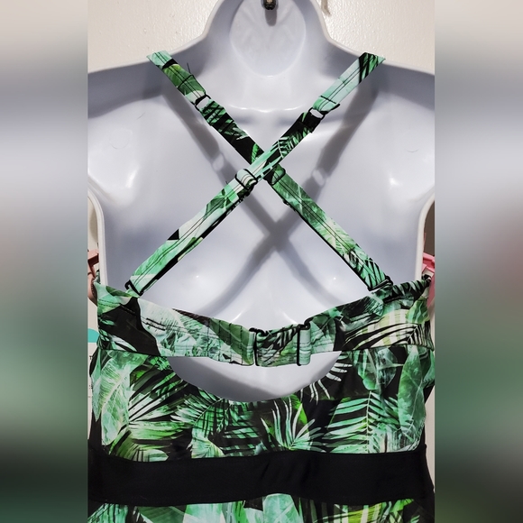 Torrid Vixen Green Palm Cutout One Piece Swimsuit 0 & 3 - Picture 2 of 11
